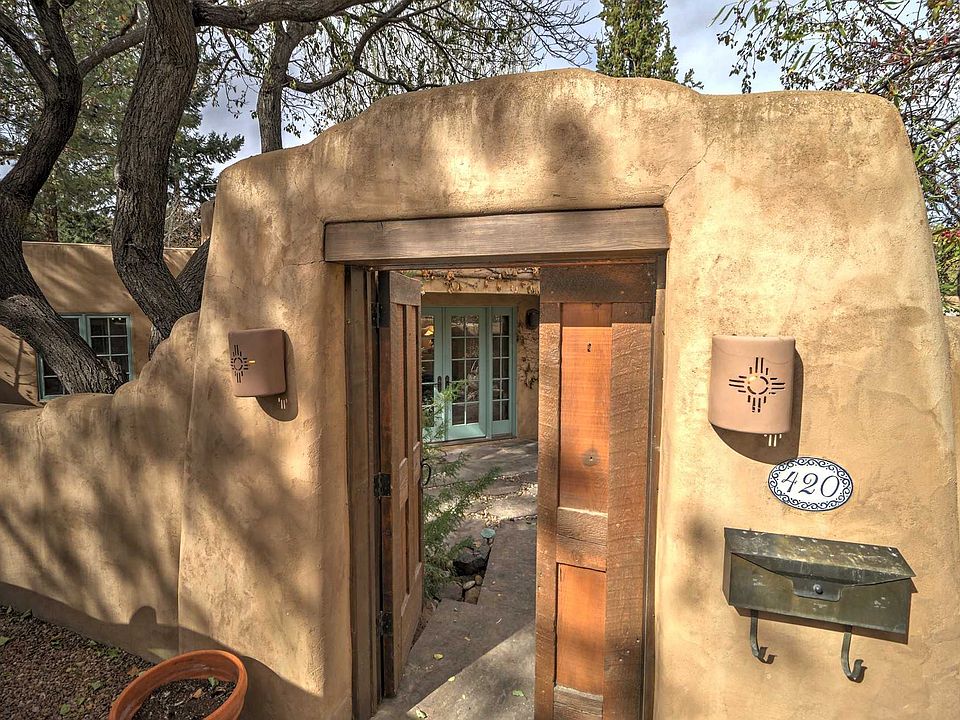 1st image of 420 Sosaya Ln