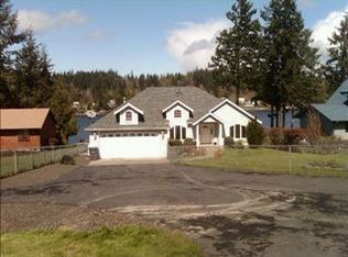 52 SE Raven Ln, Shelton, WA 98584
