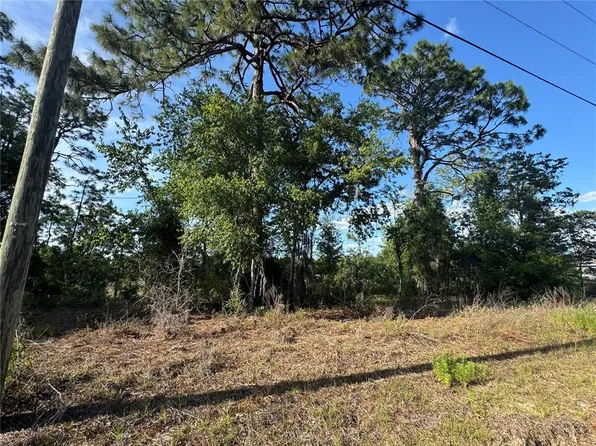 415 W Homeway Loop #13, Dunnellon, FL 34434