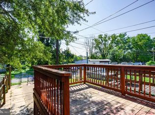53 Amboy Ave, Roebling, NJ 08554