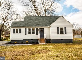 7 Randolph Rd, Fredericksburg, VA 22405