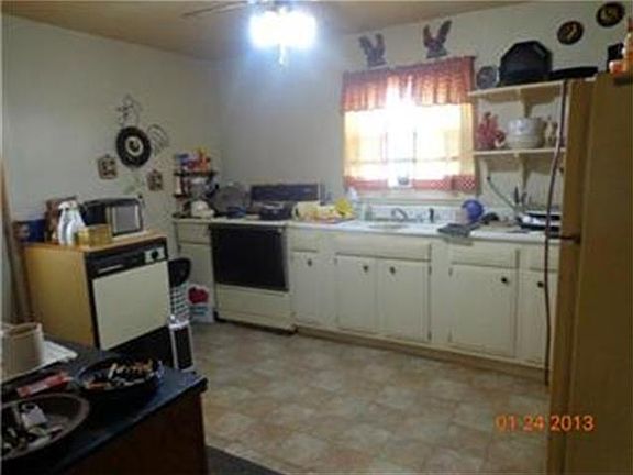 3rd image of 10309 High St