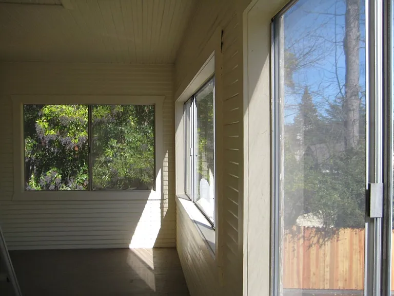 315 S School St — Photo 10