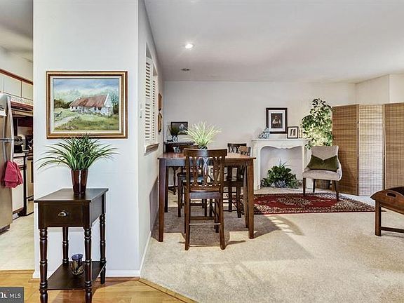 4th image of 77 Bridgewater Dr