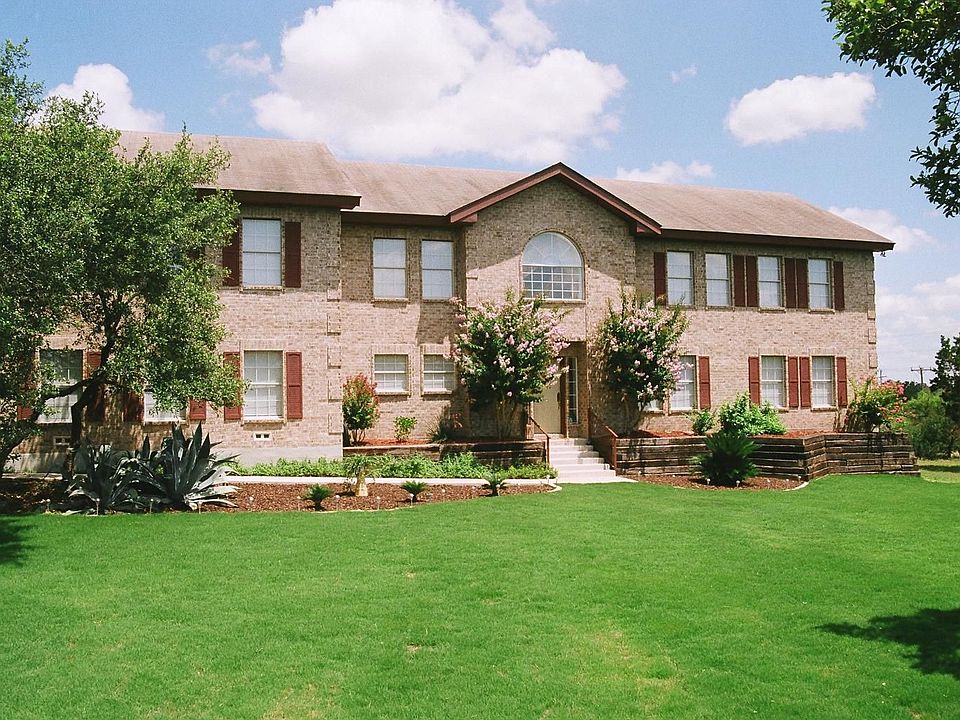 1st image of 2920 Caliza Dr