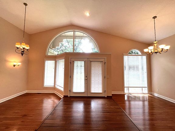 Formal Dining & Sitting Room off Main Entry