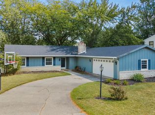 11130 Shalimar Dr, Fort Wayne, IN