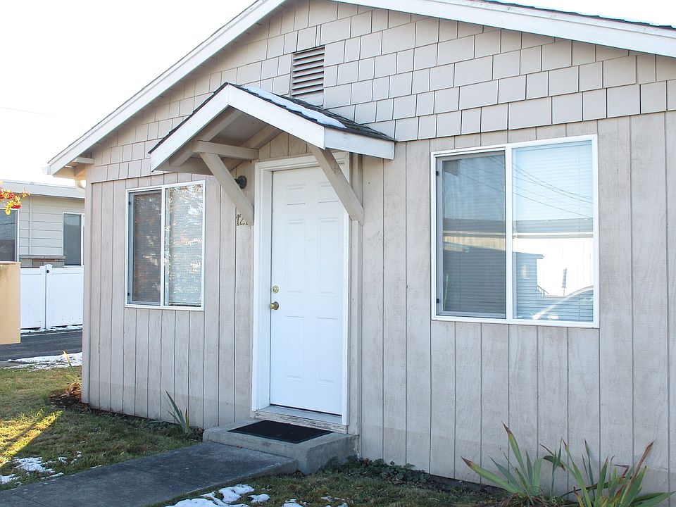 1st image of 127 N 4th Ave