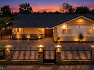 9243 Cayuga Ave, Sun Valley, CA 91352