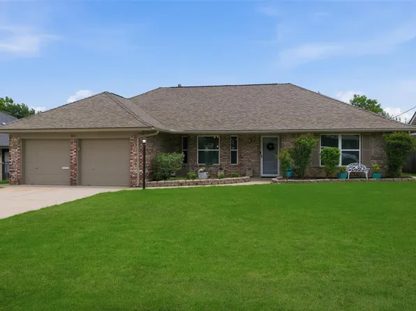 6812 N Ann Arbor Ter, Oklahoma City, OK 73132