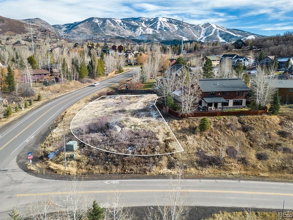 1st image of 230 Caribou Lane