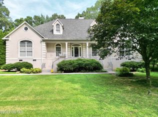 173 Country Oak Dr, Humboldt, TN 38343