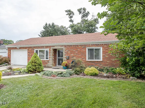 3215 Ravenwood Blvd, Toledo, OH 43614