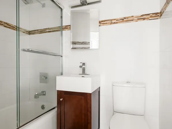 239 East 79th Street image 7 of 11