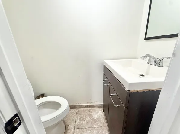 69 Humphrey Avenue image 33 of 41