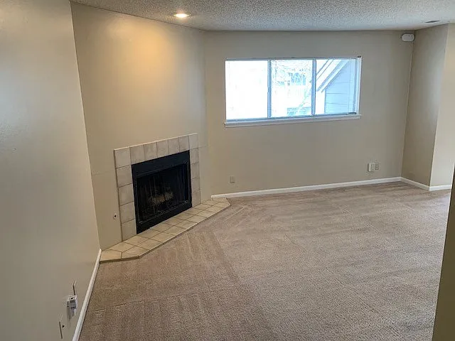 The Retreat at Woodlands Apartments — Photo 31
