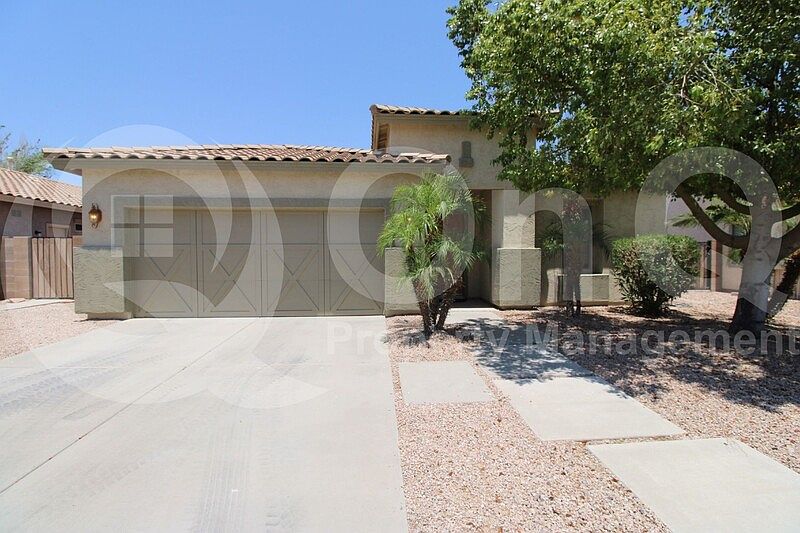 1st image of 2782 W William Ln