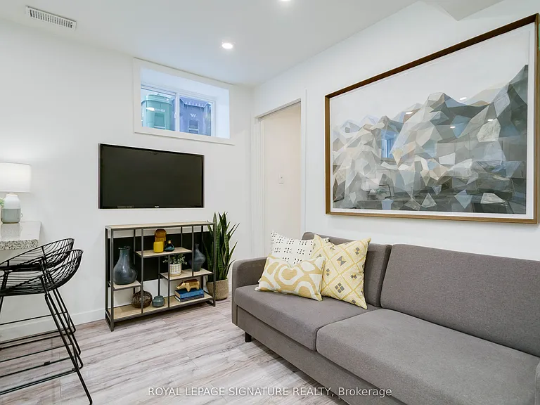 27 Coleridge Ave #LOWER — Photo 5