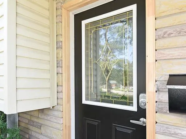 1 Southwood Cres, London, ON N6J 1S8