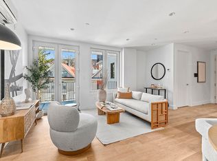 1105 Cortelyou Rd #203, Brooklyn, NY 11218