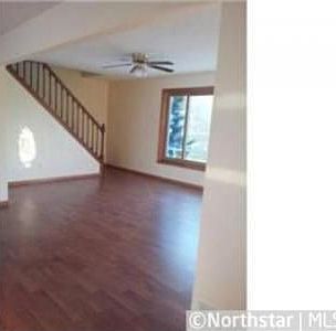 4th image of 21717 E Bethel Blvd NE