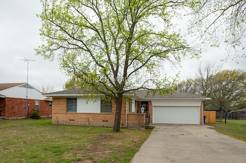 1st image of 9441 Dogwood St