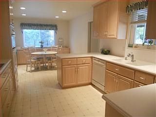 2nd image of 1953 Dorrance Ct