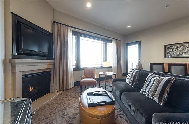 1st image of 2100 W Frostwood Blvd #5178