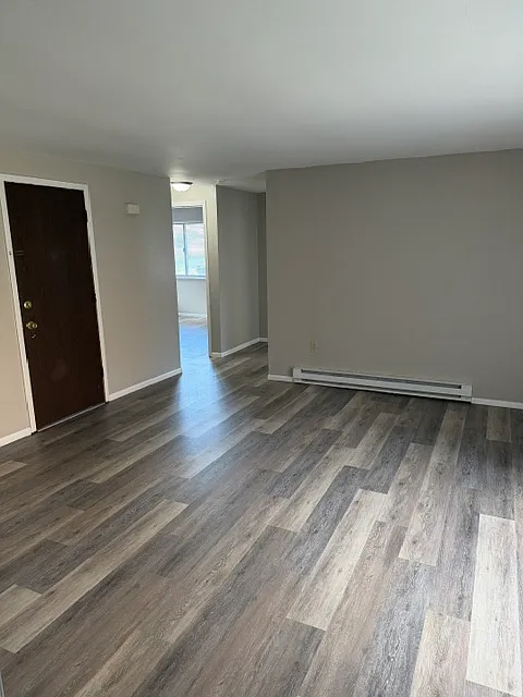 1 bed, $1,080 — Photo 2