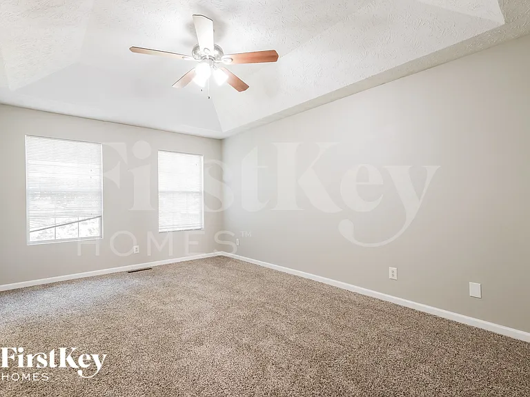 2419 Broad River Pl — Photo 10