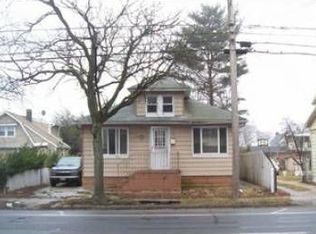 364 Baldwin Rd, Hempstead, NY 11550