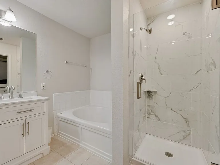 1421 Laurel Hall Ln — Photo 12