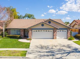3627 Blue Spruce Way, Corona, CA 92881