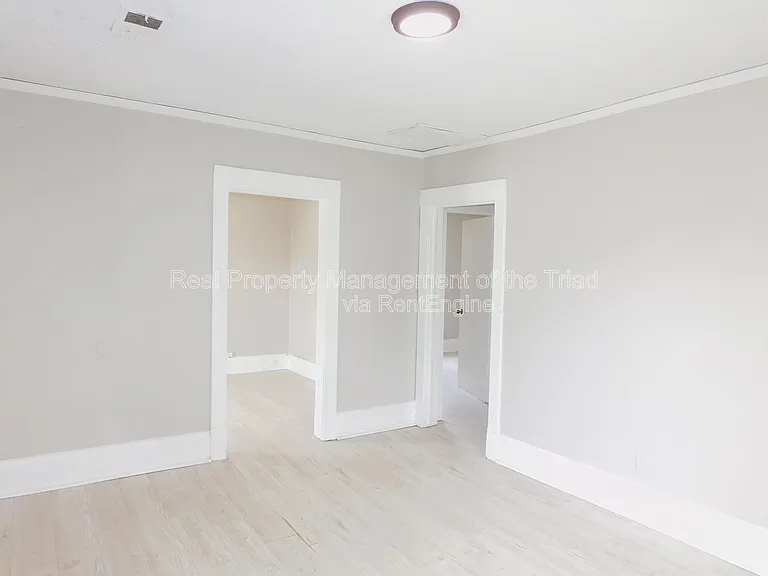 1217 Pearson Pl — Photo 3