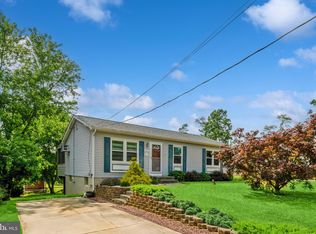 875 Boundary Rd, Woodbury Heights, NJ 08097