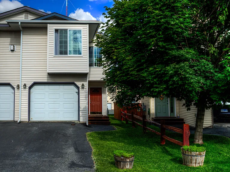 2655 Meadow Lark Way — Photo 2