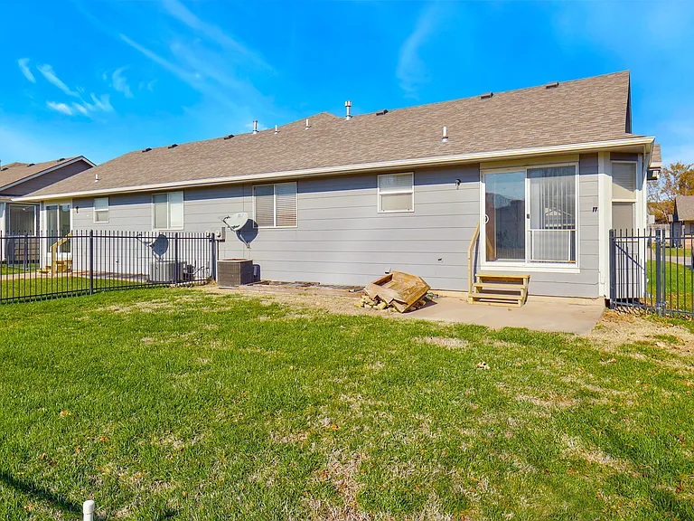221 S Maize Rd #32 — Photo 35