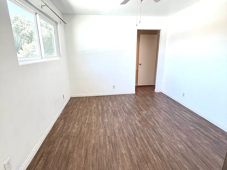 5100 Alamo Ave — Photo 23
