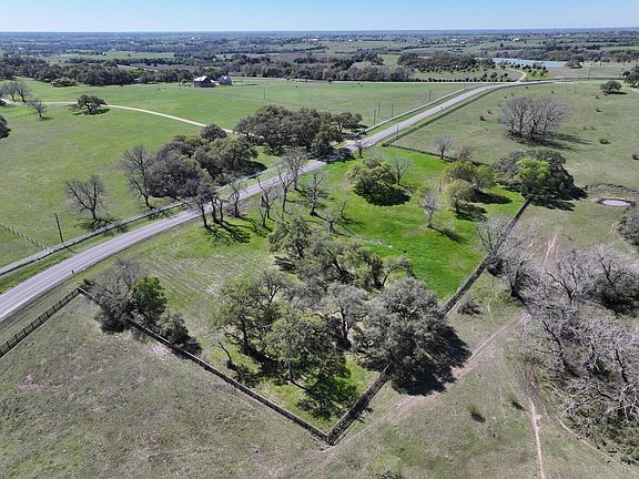 4th image of 1800 Fm 390 Rd W