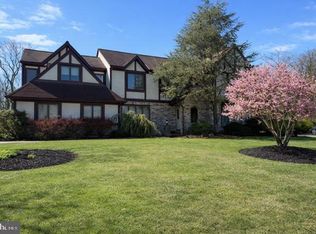 3 N Field Ct, Lawrence Township, NJ 08648
