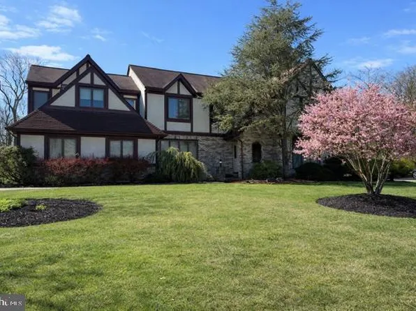 3 N Field Ct, Lawrence Township, NJ 08648