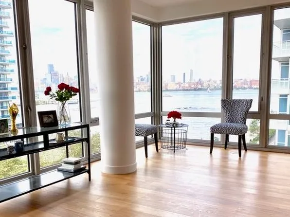 2 Shore Lane image 2 of 32