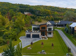 118 George McRae Rd, The Blue Mountains, ON N0H 1J0