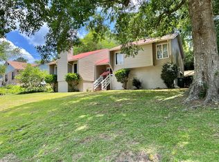 105 Comanche Ct, Enterprise, AL 36330