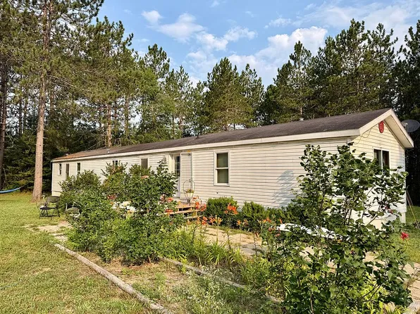 2014 Badgley Rd, Vanderbilt, MI 49795