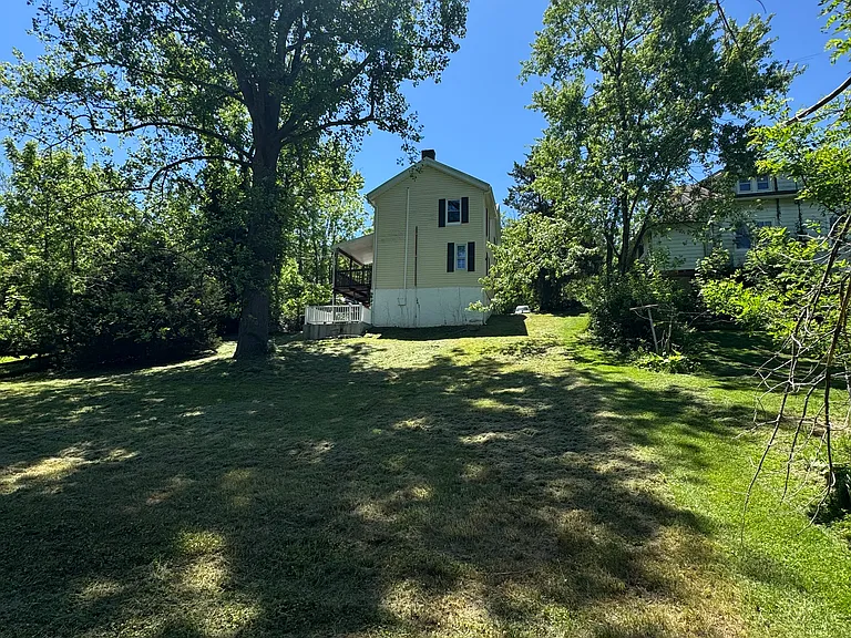 1316 Pleasant Valley Rd — Photo 34