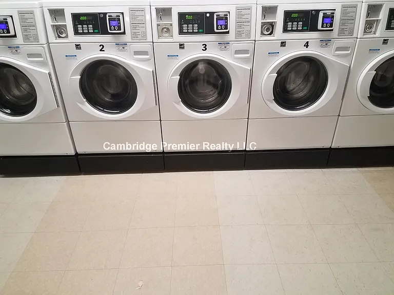 285 Harvard St #307 — Photo 14