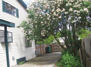 609 N 90th St, Seattle, WA 98103