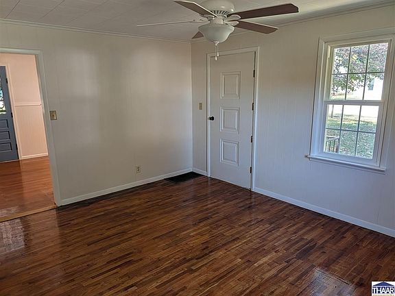 3rd image of 2710 Jefferson St
