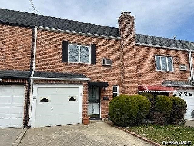 1st image of 69-25 53rd Avenue